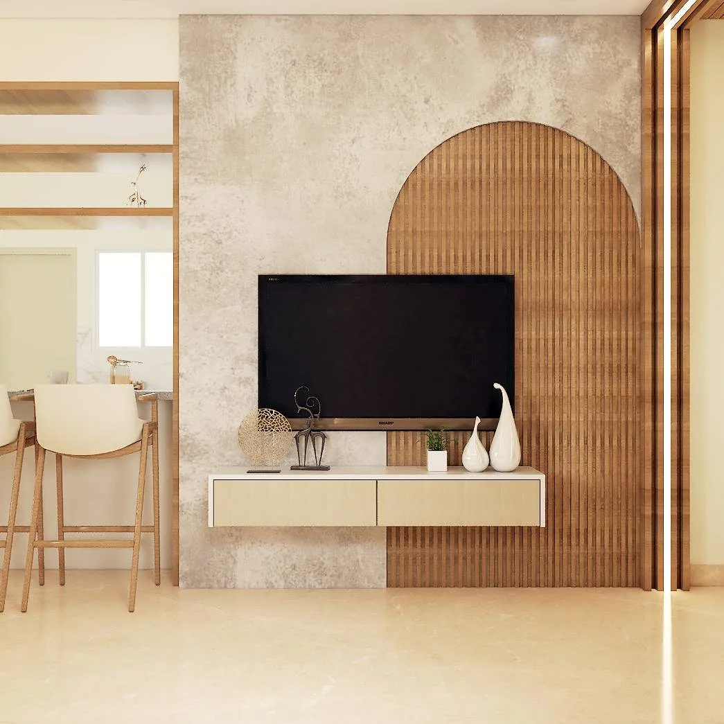 Salon d'un client avec un meuble TV blanc générique contre un mur en lattes de bois et béton ciré.